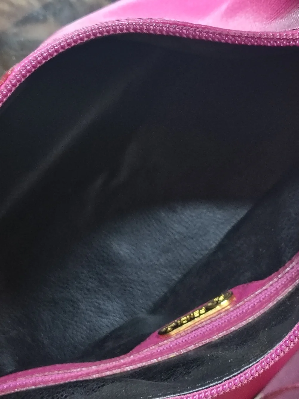 Authentic Vintage Pink Fendi Leather Shoulder Bag With Gold Hardware - Medium Sz